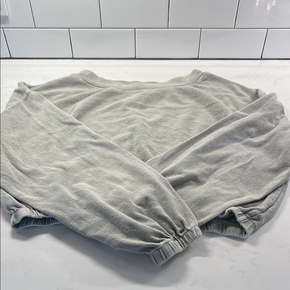 Women’s hashtag Gray Crop Sweater